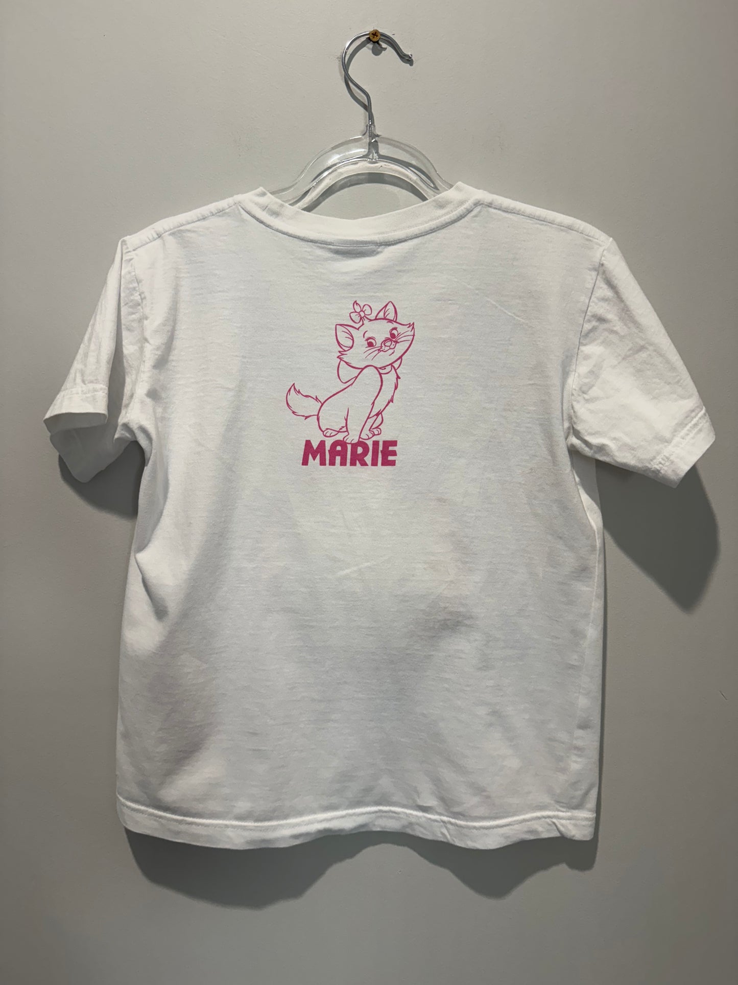 Disney Classic - Marie tee shirt size Large.