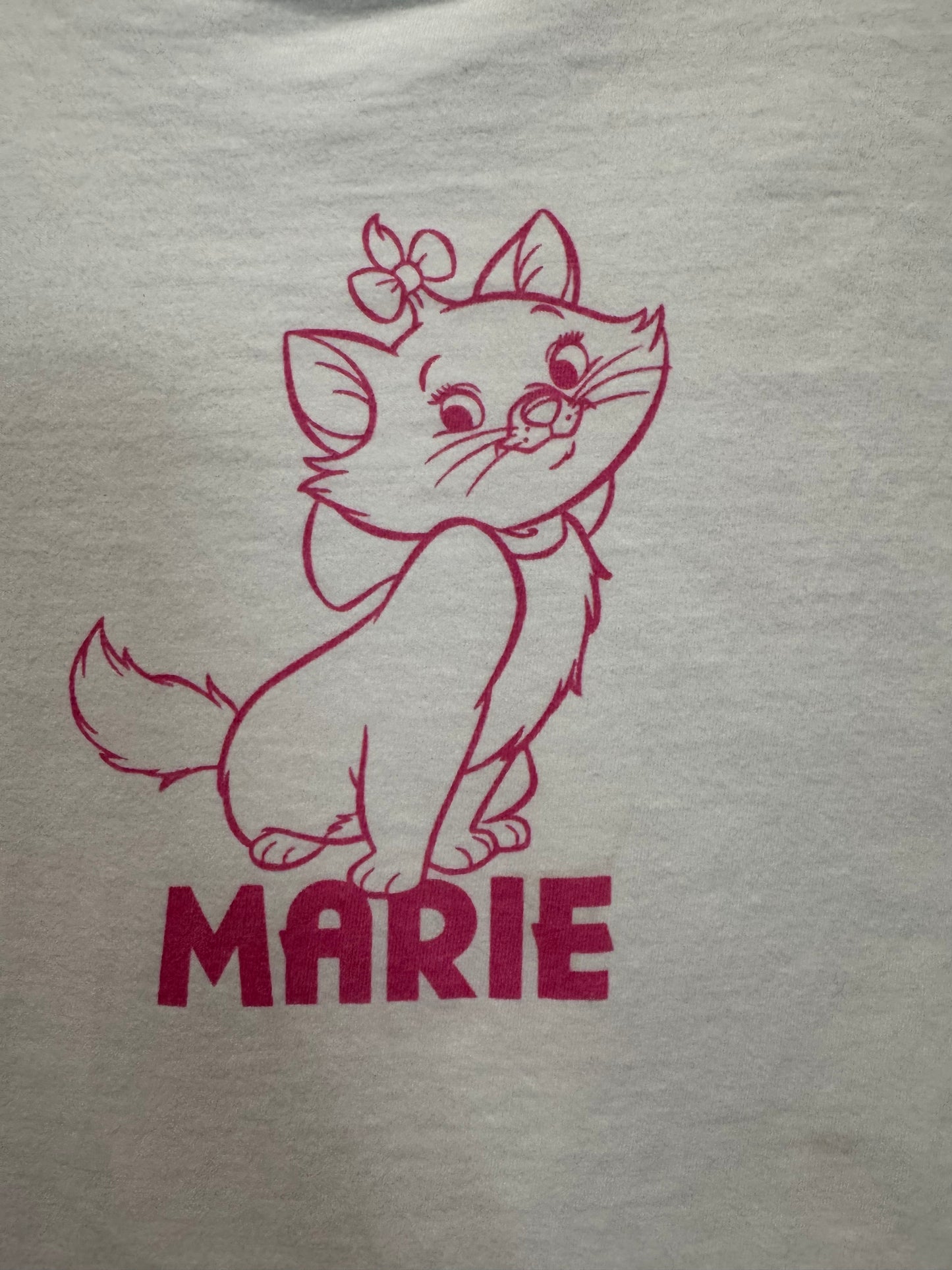 Disney Classic - Marie tee shirt size Large.