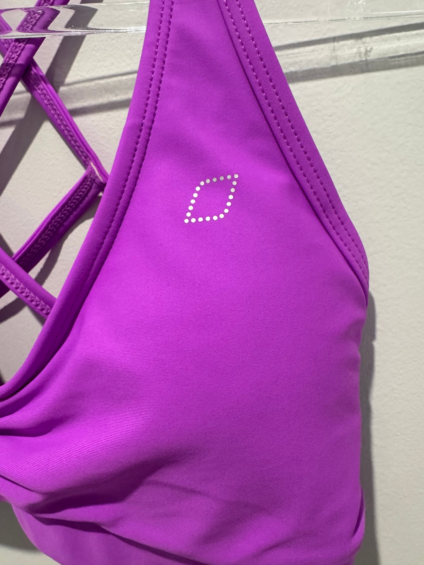 Lorna Jane - Sports Crop