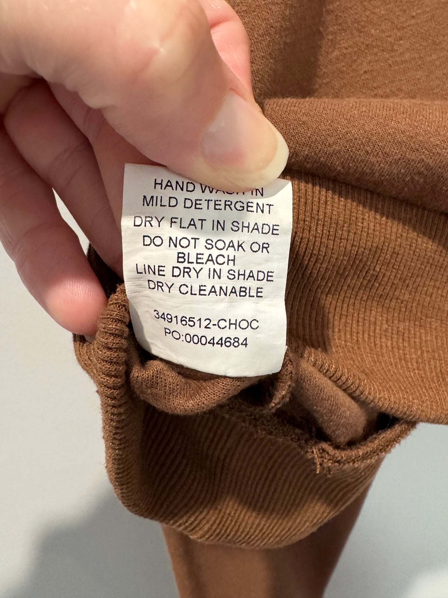 Ava & Ever Cropped Sweatshirt – Size 8