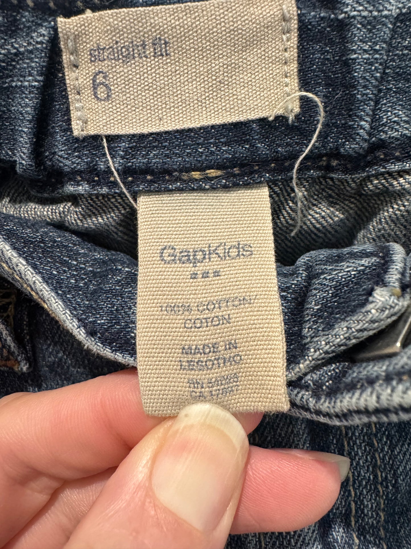 GapKids Straight Fit Jeans – Size 6