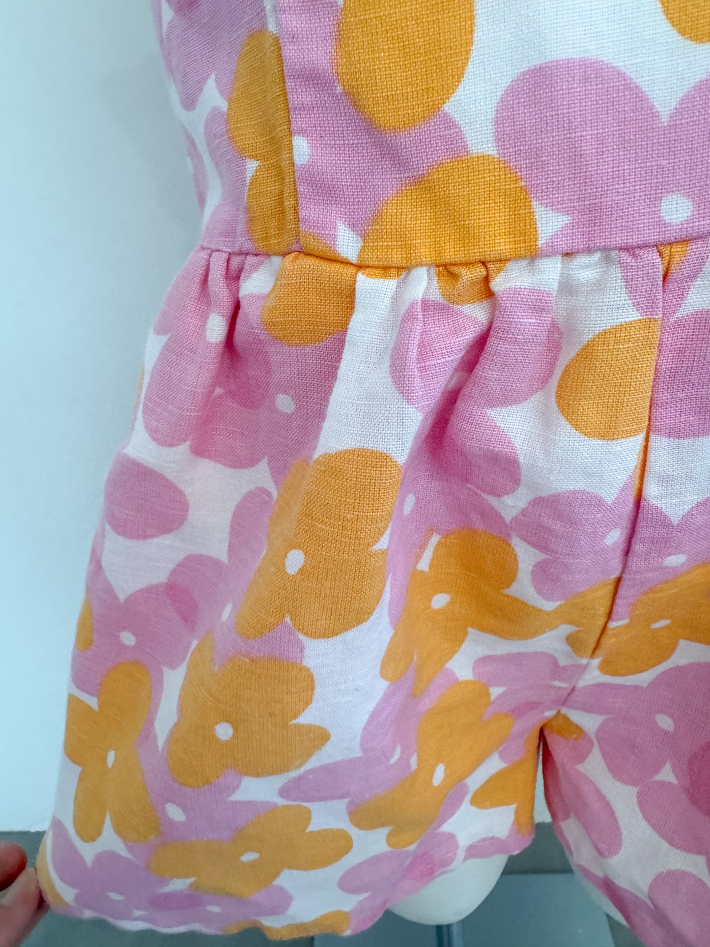 Milkshake Ruffle Romper – Size 5