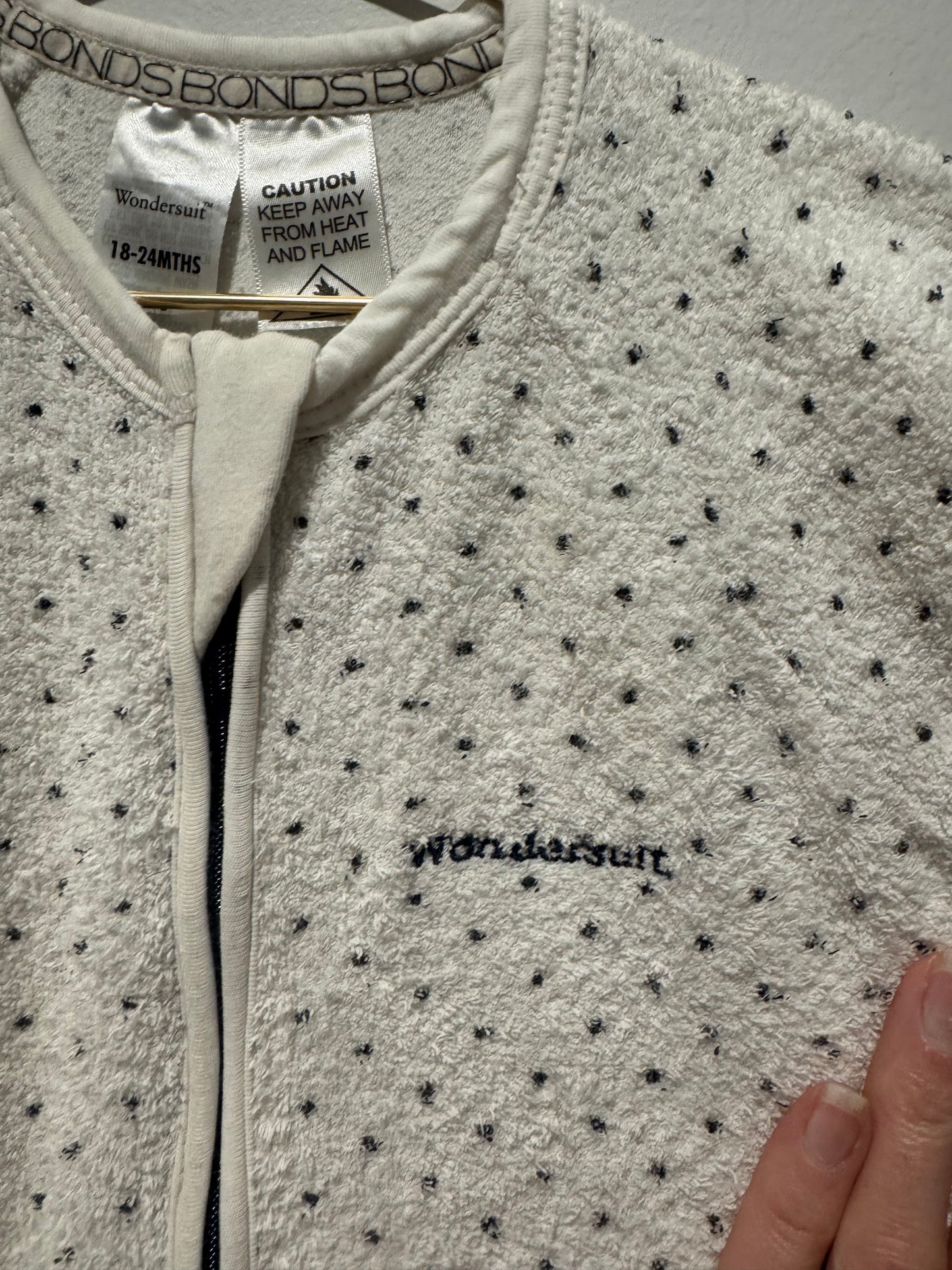 Bonds Wondersuit Polka Dot size 18 - 24m