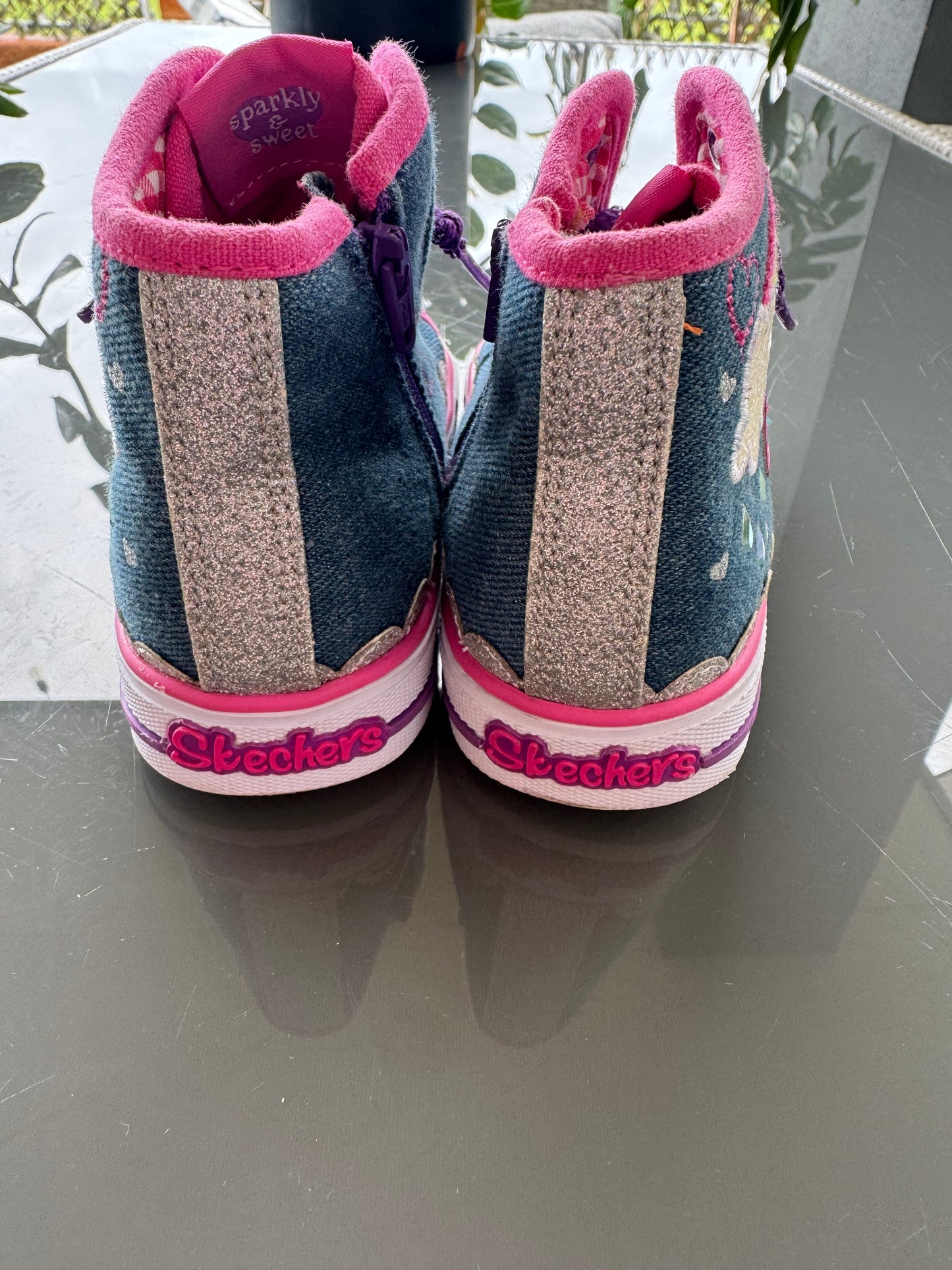 Skechers Twinkle Toes Rainbow High-Tops – US 8 / EUR 24