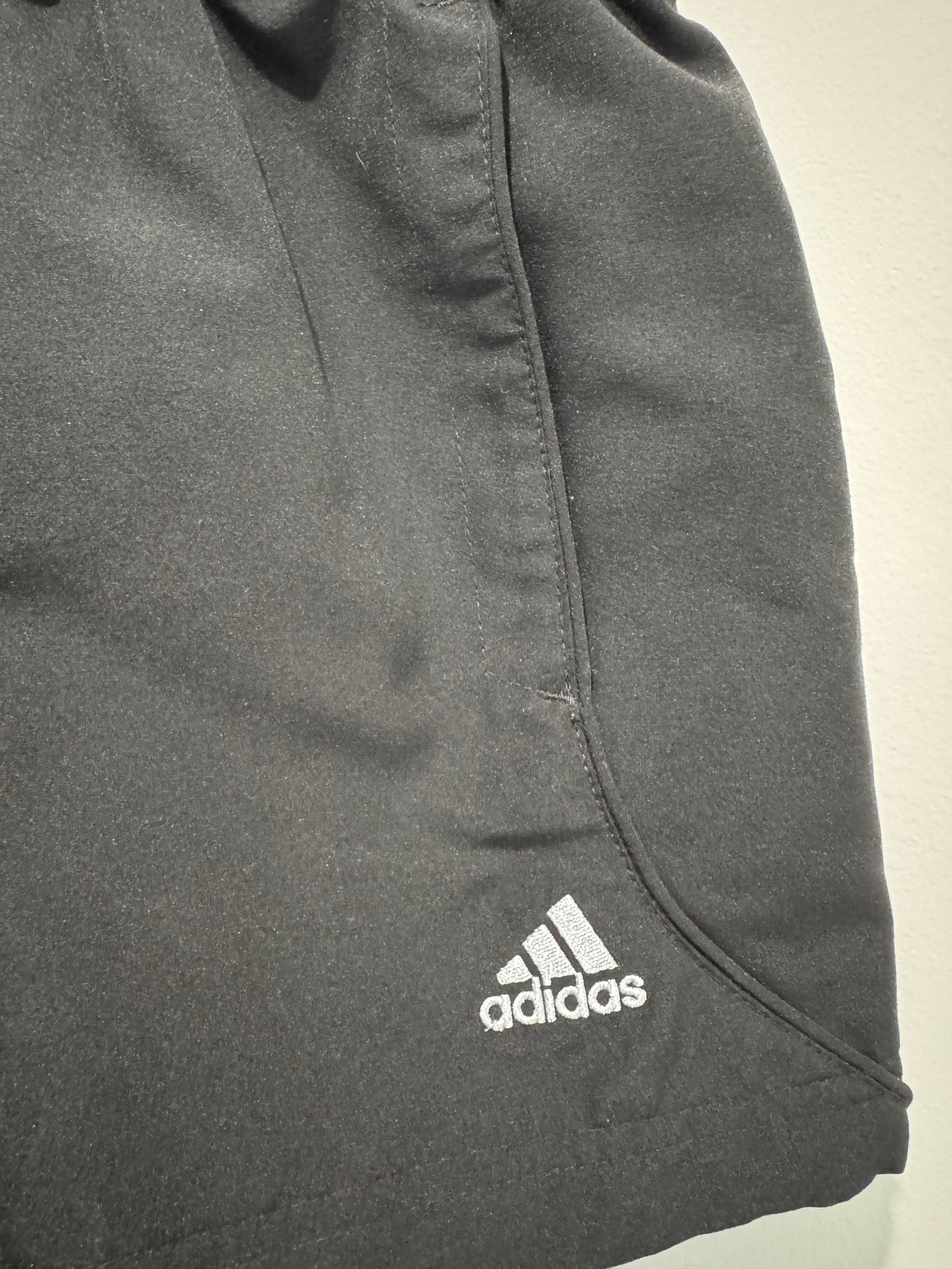 Adidas Climalite Boys Performance Shorts – Size 10